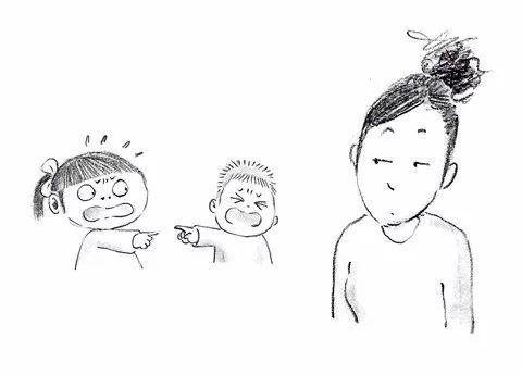 姐弟吵架全家吃瓜,全家变身吃瓜群众！