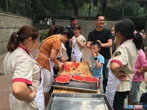 吃瓜专区社区,揭秘娱乐圈幕后故事，带你领略明星们的真实生活  第2张